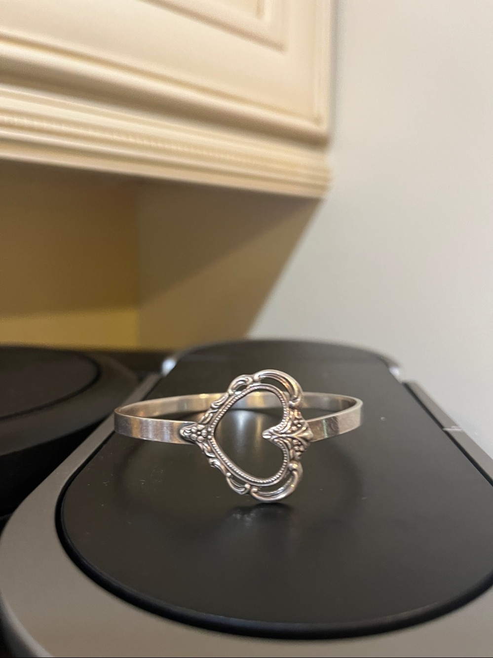 Sterling Silver Vintage Towle Decorative Heart Cuff Bracelet - Silver